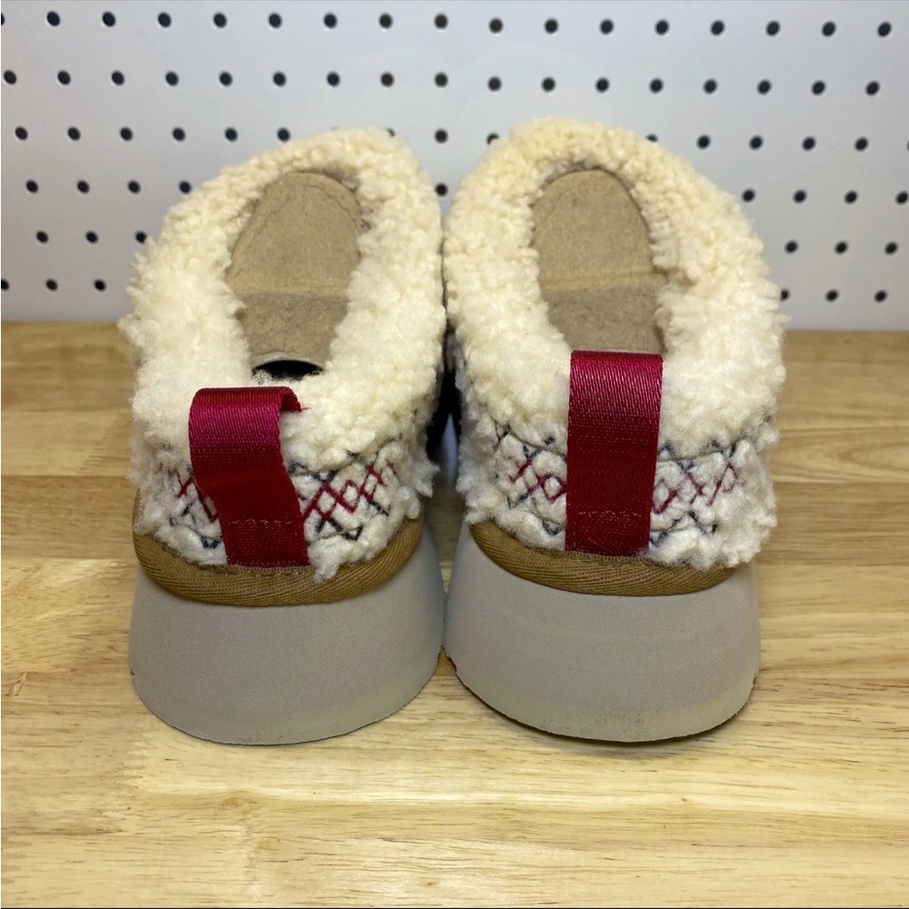 🐩🐩 UGG TAZZ SLIPPERS HERITAGE BRAID 👢👡 - Picture 5 of 7